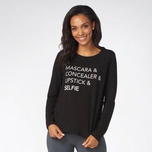 🆕 NWT, LG long sleeved beauty shirt